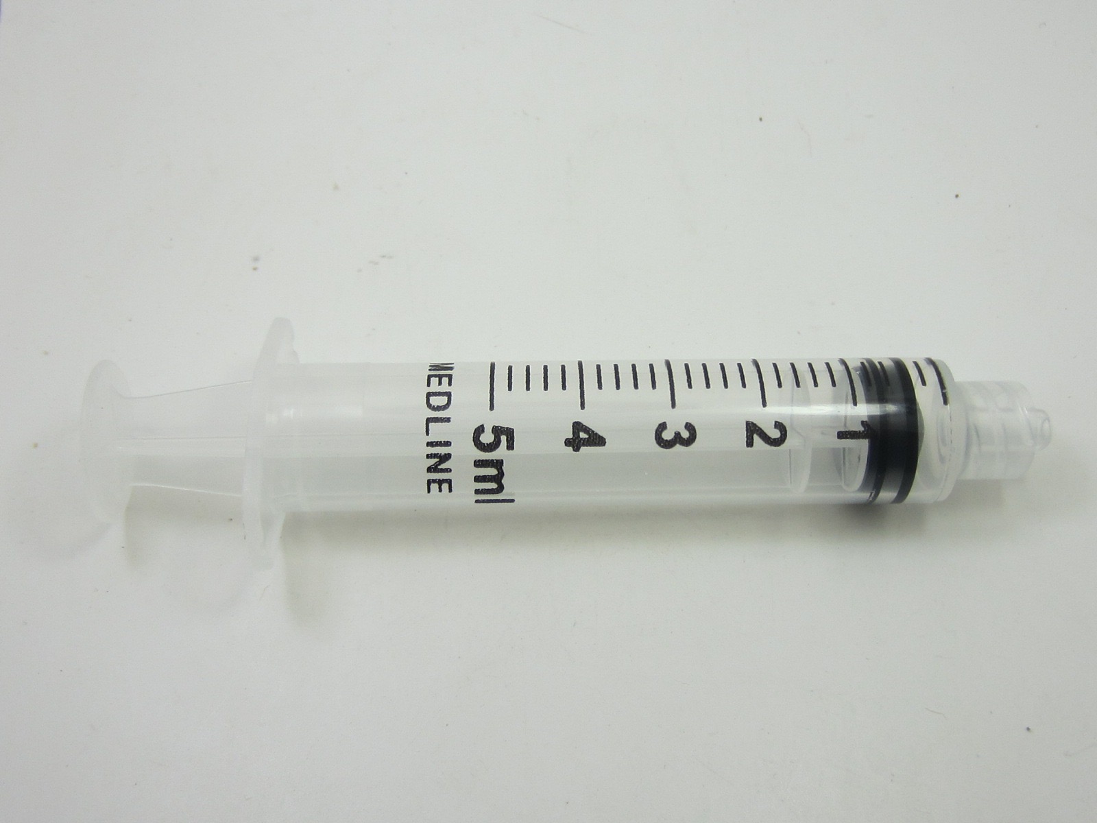 1pc. 5ml PRECISION GLUE SYRINGE